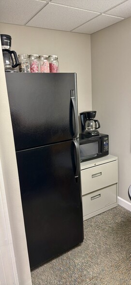 More Photos Of 24014 W Renwick Rd, Plainfield Office Residential For Lease