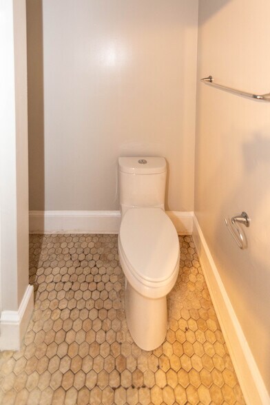 More Photos Of 312 N Paca St, Baltimore Apartments For Sale