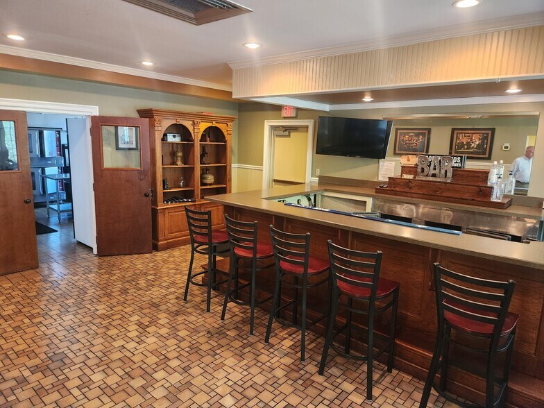 More Photos Of 37 Orlando St, West Haven Lodge Meeting Hall For Sale