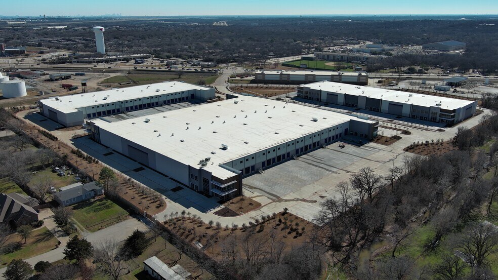 More Photos Of Mustang Court at DFW International Airport, Bldg 1, Grapevine Unknown For Lease
