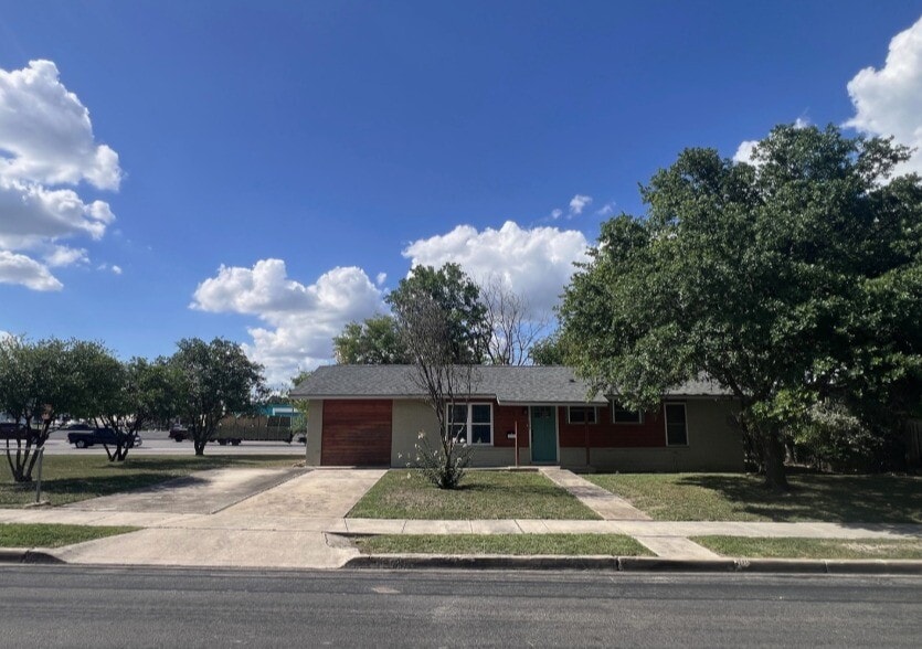 Primary Photo Of 179 Marlena Dr, San Antonio Office Residential For Lease