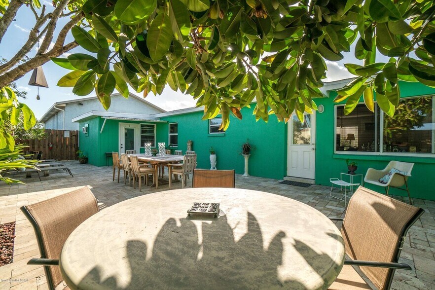 Primary Photo Of 105 NE 3rd St, Satellite Beach Apartments For Sale