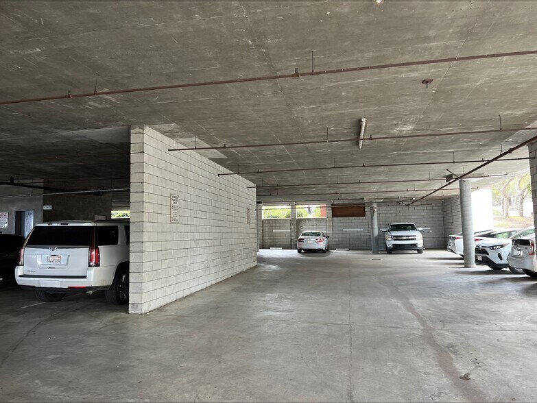 More Photos Of 2511 Garden Rd, Monterey Unknown For Lease