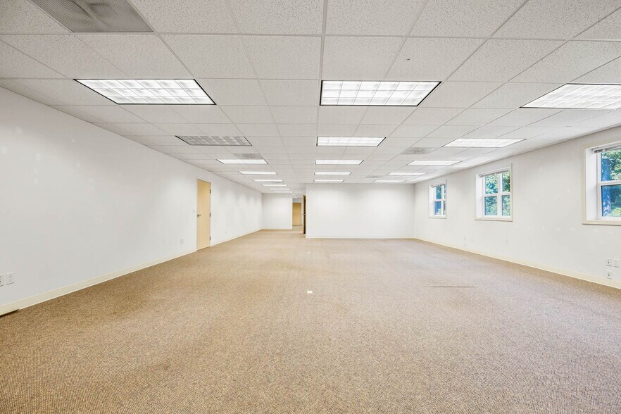 More Photos Of 705 9th St, Florence Medical For Lease