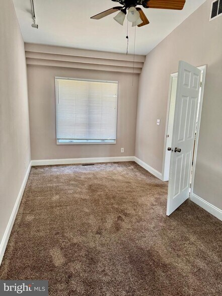 More Photos Of 15 Bowleys Quarters Rd, Middle River Office For Lease