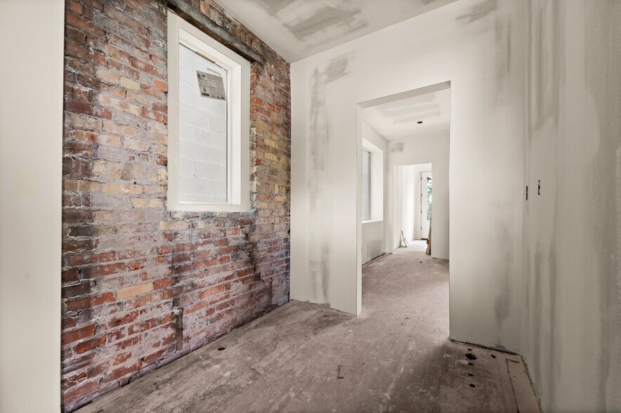 More Photos Of 655 S 200 E, Salt Lake City Office Residential For Sale