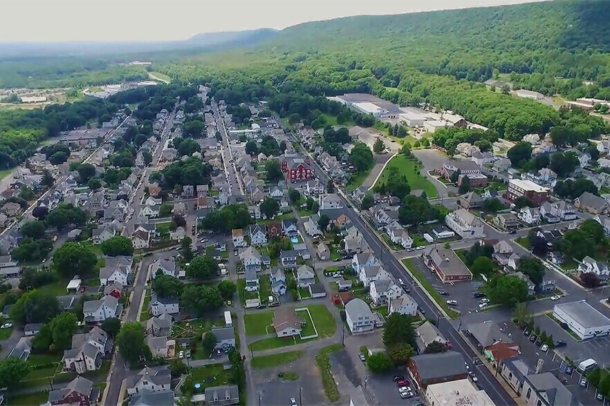 More Photos Of 101 S Schanck Ave, Pen Argyl Medical For Lease
