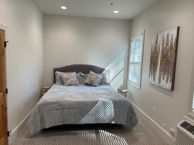 More Photos Of 70 Sapphire Valley Rd, Sapphire Apartments For Sale