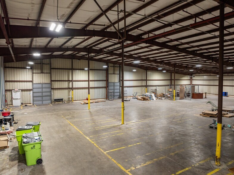 More Photos Of 2107 Black Creek Rd SE, Wilson Warehouse For Lease