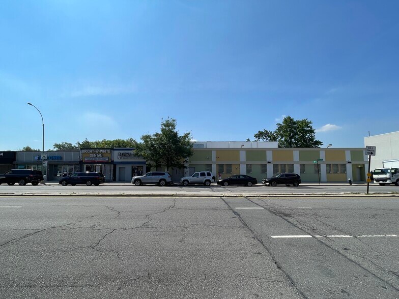 Primary Photo Of 18616 Union Tpke, Fresh Meadows Storefront For Lease