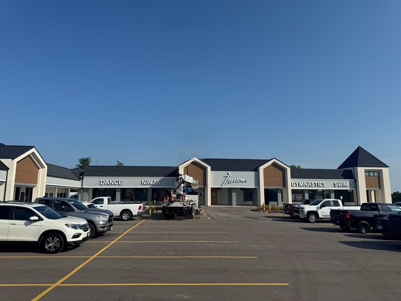 More Photos Of 15425-15495 Clayton Rd, Ballwin Unknown For Lease