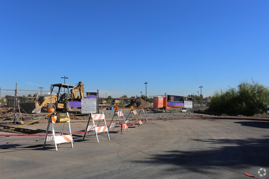 More Photos Of 9069 W Thunderbird Rd, Peoria Medical For Lease