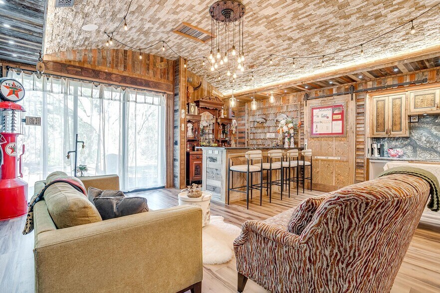 More Photos Of 10501 County Road 525, Mansfield Hospitality For Sale