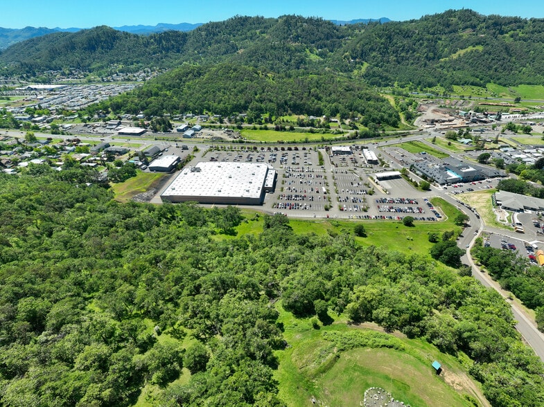 More Photos Of NE Kenneth Ford Dr, Roseburg Land For Sale