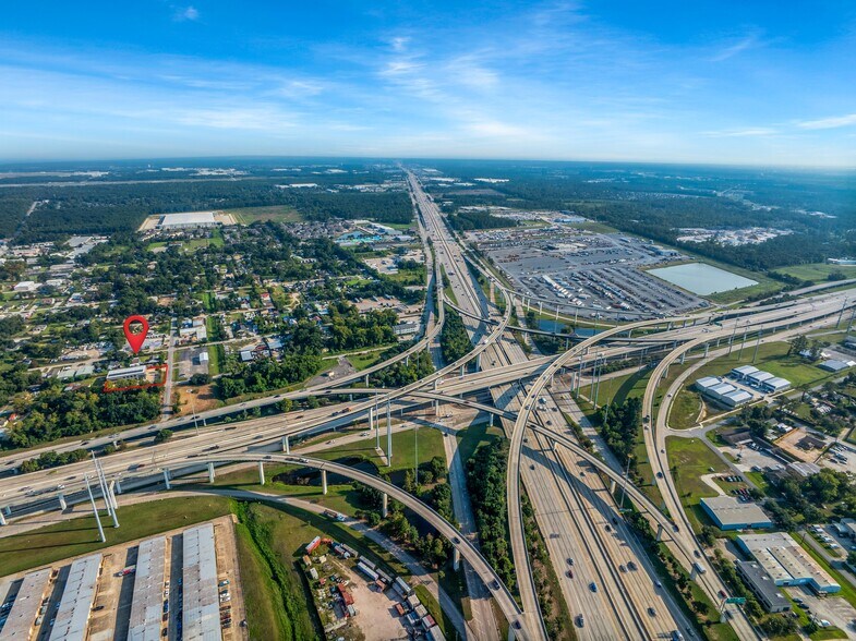 More Photos Of 5939 Albert Dr, Humble Light Distribution For Sale