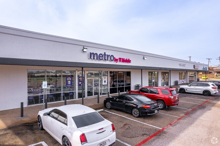 More Photos Of 402-544 E Wheatland Rd, Duncanville Unknown For Lease