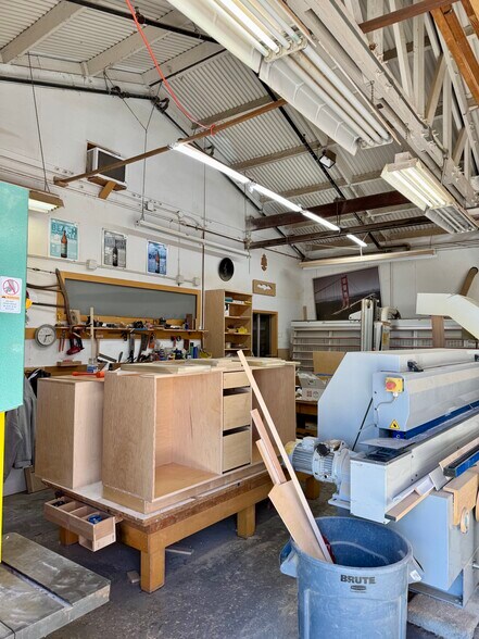 More Photos Of 819 5th Ave, Redwood City Service For Lease