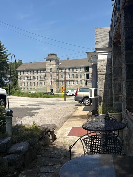 More Photos Of 125 Yantic Rd, Norwich Restaurant For Sale