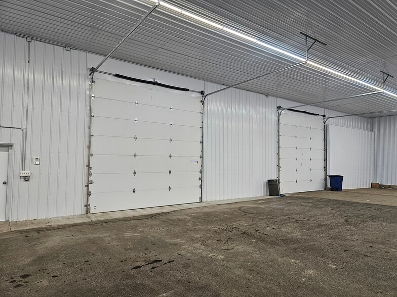 More Photos Of 1420 Crestmont Ave, Camden Manufacturing For Sale