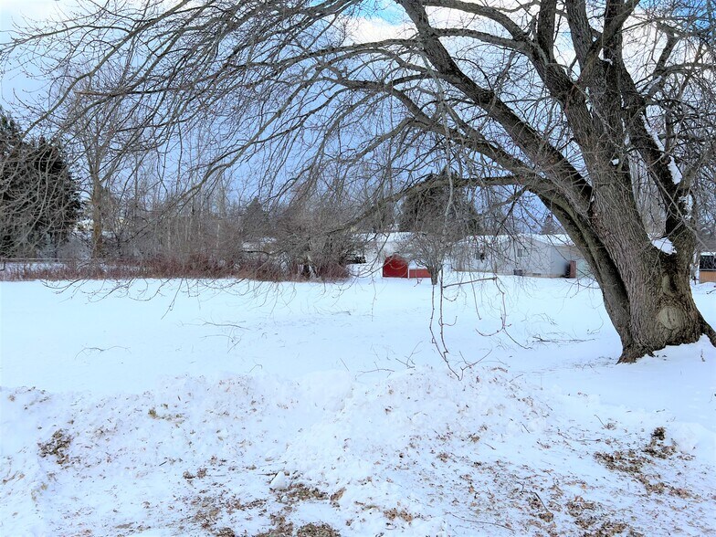 More Photos Of 726 S Huron St, Cheboygan Apartments For Sale