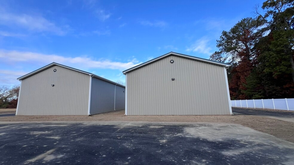 More Photos Of 16727 Coastal Hwy, Lewes Warehouse For Lease