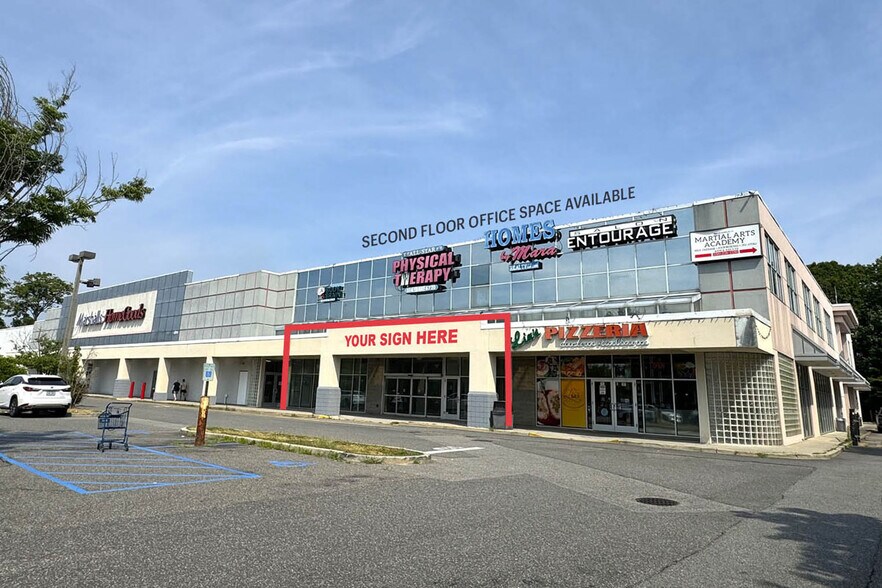 Primary Photo Of 565-567 Jericho Tpke, Syosset Health Club For Lease