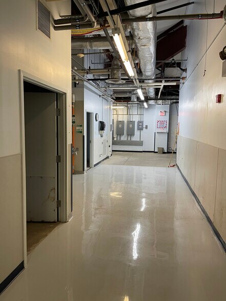 More Photos Of 1308 S 4th St, Hartsville Medical For Sale