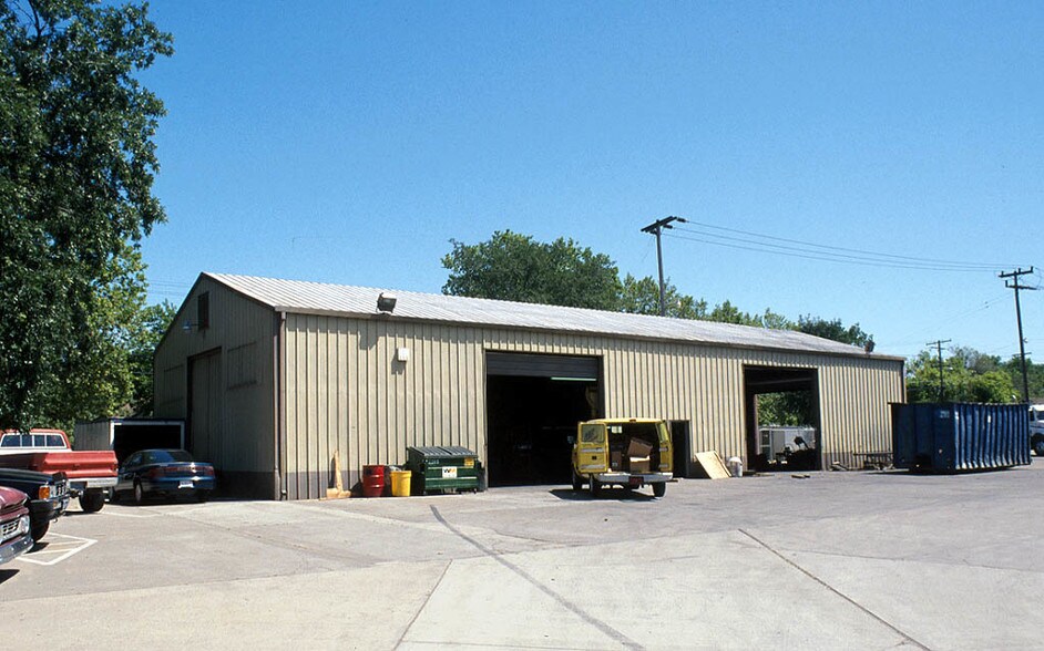 More Photos Of 1830-1834 Auburn Blvd, Sacramento Warehouse For Lease