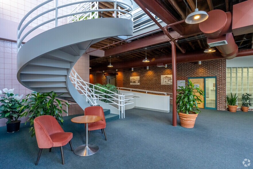 More Photos Of 1035 Cambridge St, Cambridge Coworking Space