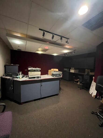 More Photos Of 600 Beacon Pkwy W, Birmingham Medical For Lease