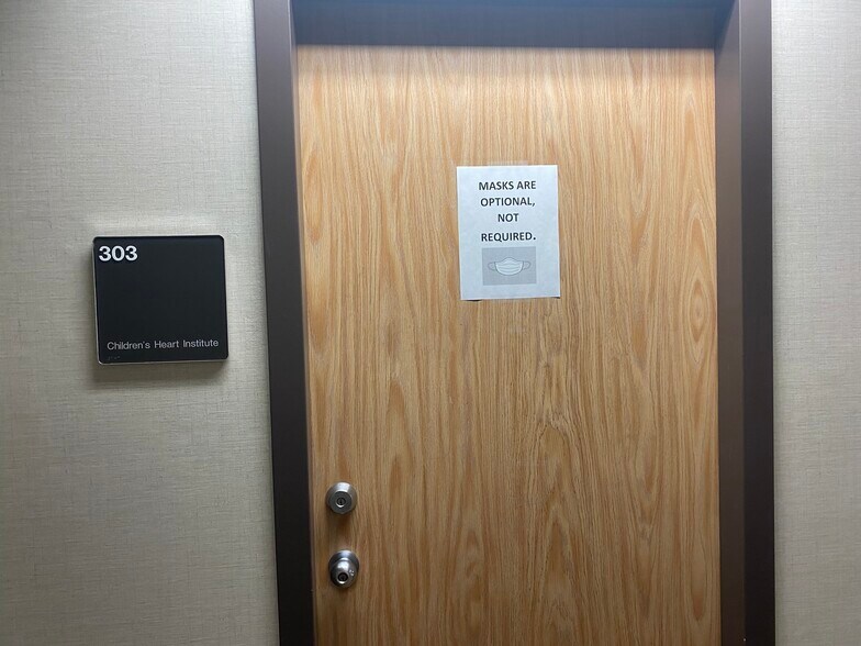 More Photos Of 1830 Town Center Dr, Reston Medical For Sale