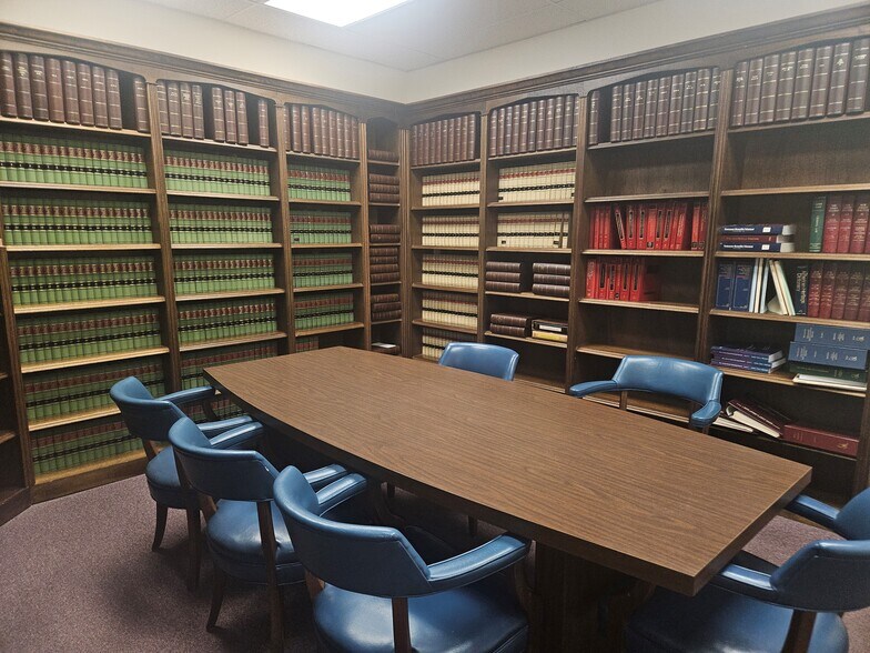 More Photos Of 2273 NJ-33, Hamilton Township Medical For Sale