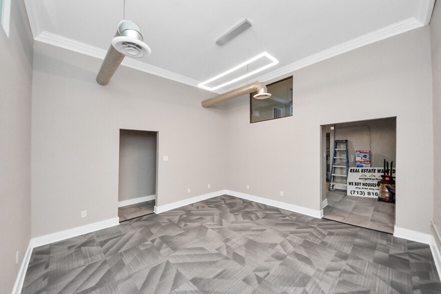 More Photos Of 4123 Highway 90, Brookshire Office For Sale