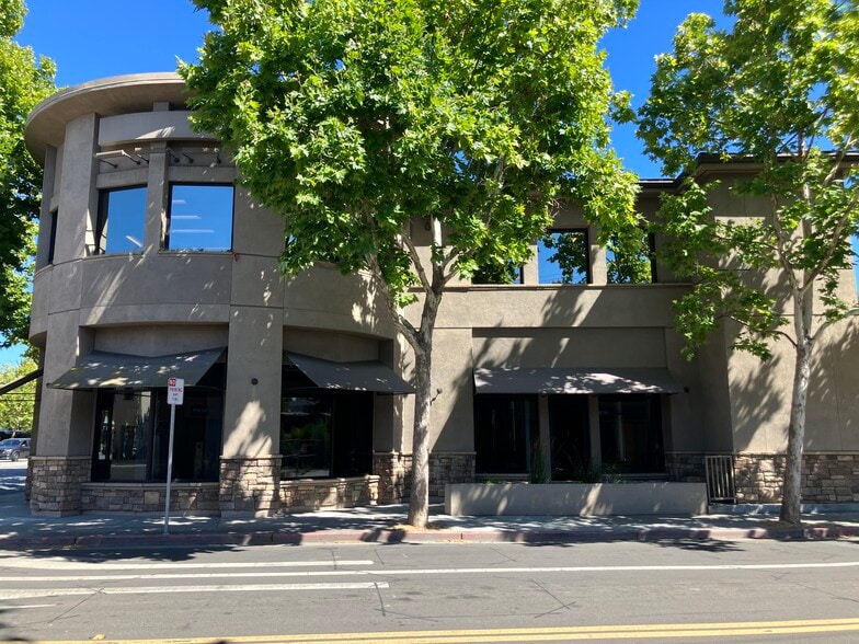 More Photos Of 145 El Camino Real, Menlo Park Storefront Retail Office For Lease