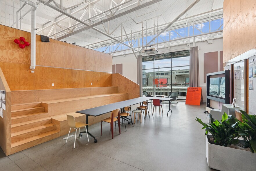 More Photos Of Pier 17, San Francisco Research And Development For Lease