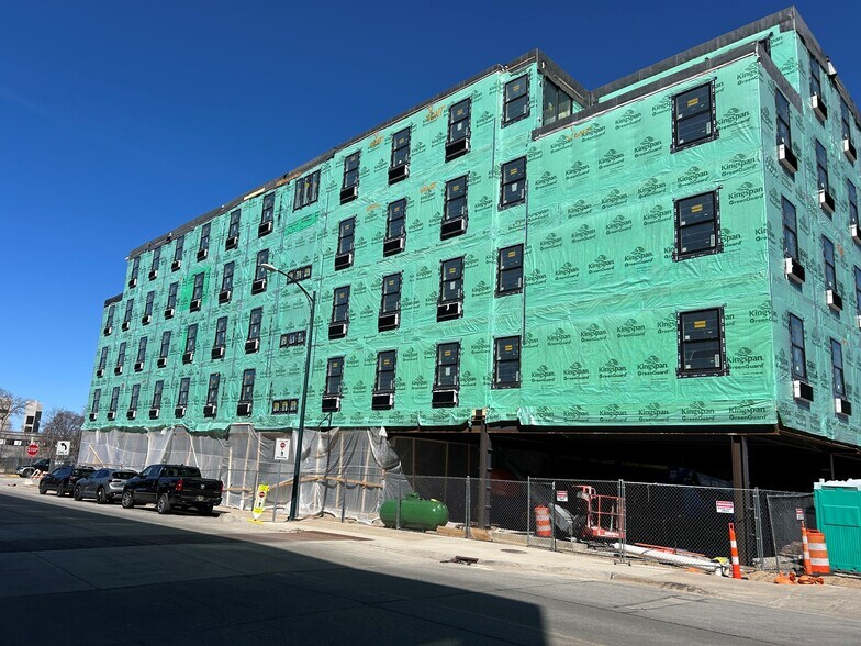 More Photos Of 135-143 W Front & Pine St, Traverse City Apartments For Sale