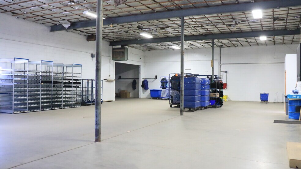 More Photos Of 218 Clay St, Jasper Flex For Lease