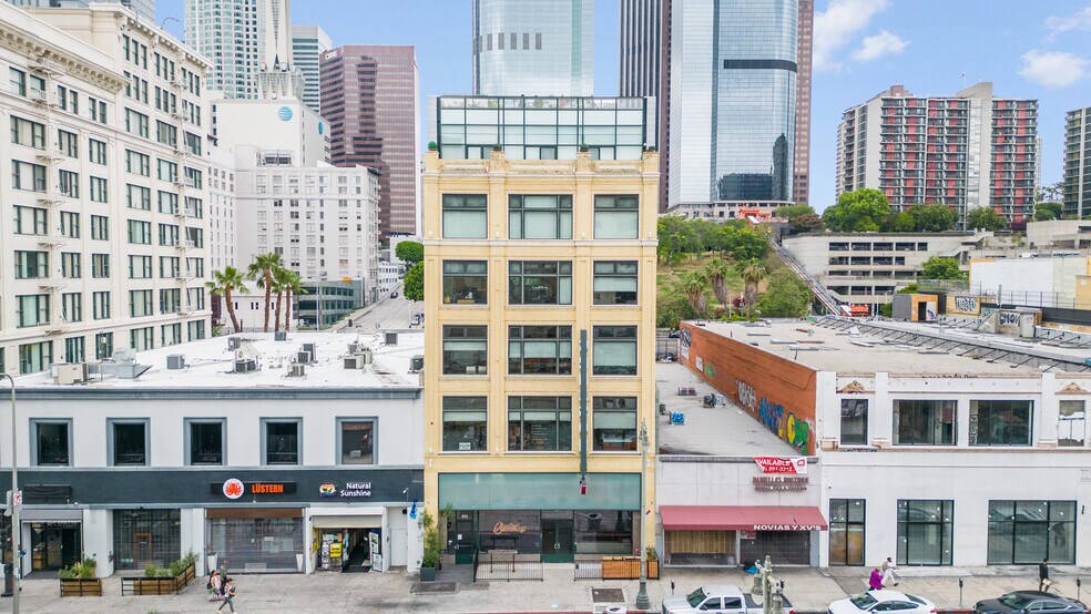 More Photos Of 353 S Broadway, Los Angeles Office For Sale