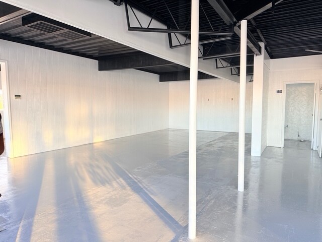 More Photos Of 430 J M Lindsay Blvd, Lindsay Freestanding For Lease