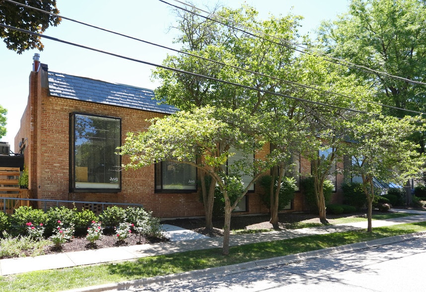 More Photos Of 111 North Ave, Barrington Office Residential For Lease
