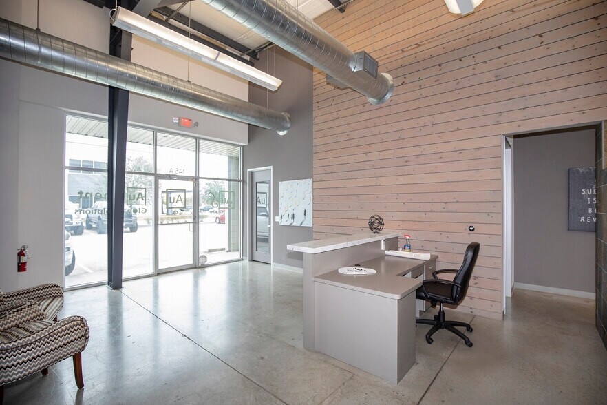 More Photos Of 145 Magellan Cir, Webster Light Distribution For Sale