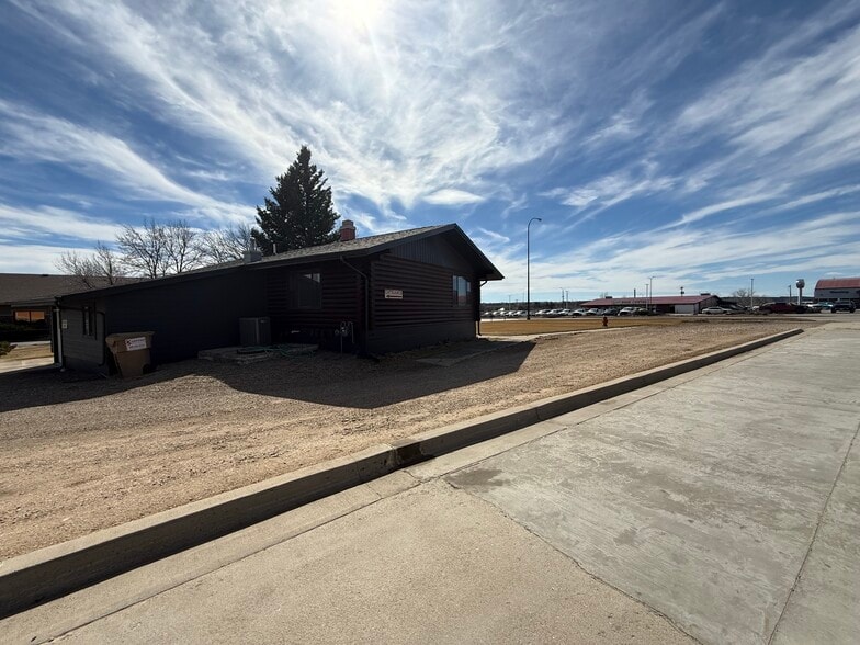 More Photos Of 35 5th Ave, Belle Fourche Office For Sale