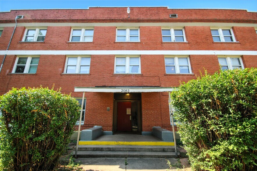 More Photos Of 1705 S 3rd St, Abilene Apartments For Sale