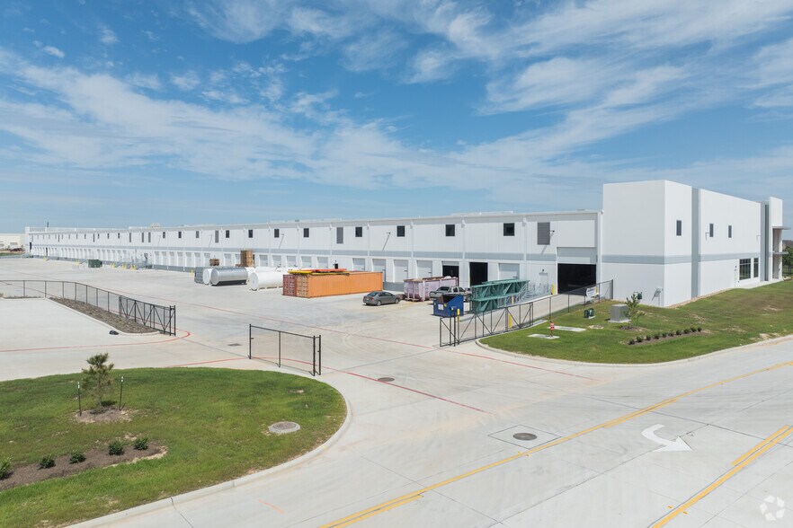 More Photos Of Jordan Ranch Blvd, Katy Unknown For Lease