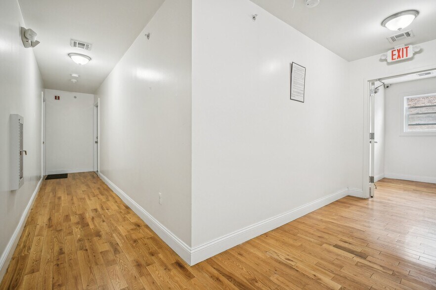 More Photos Of 219 Summer Ave, Newark Apartments For Sale