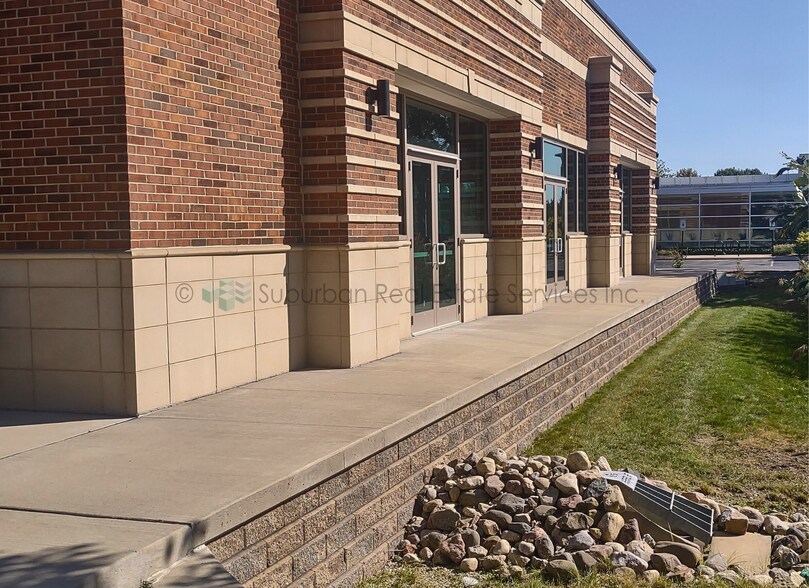 More Photos Of 1932 McDowell Rd, Naperville Office For Sale