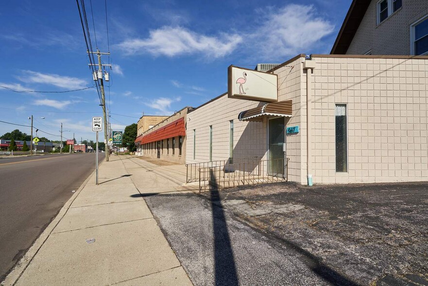 More Photos Of 567 E Cuyahoga Falls Ave, Akron General Retail For Sale