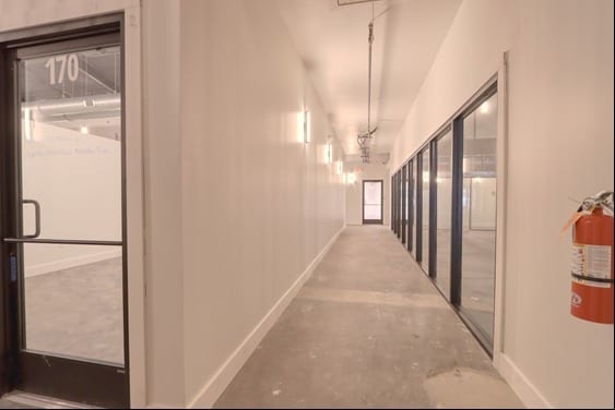 More Photos Of 301 W Main St, Midlothian Storefront Retail Office For Lease