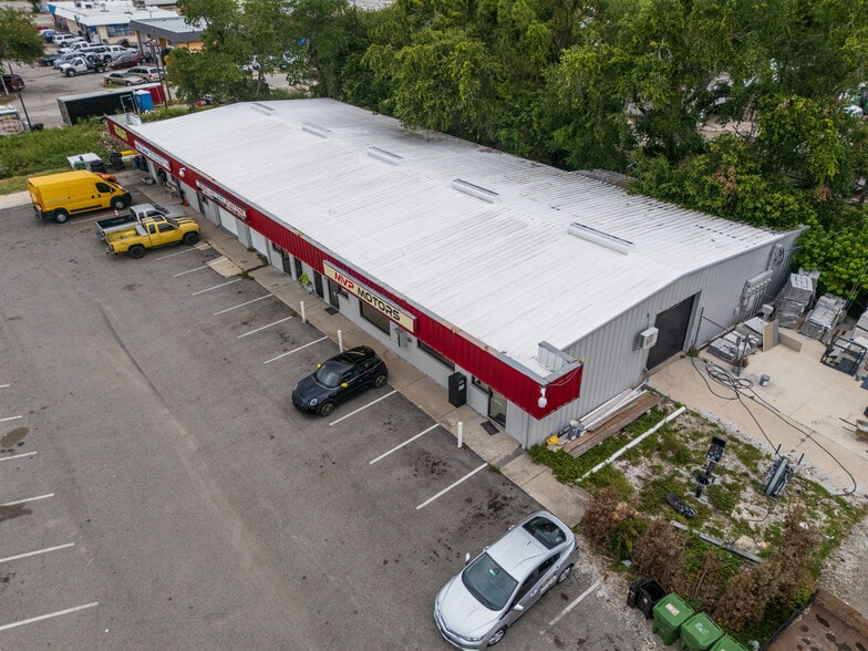 More Photos Of 1900 N Washington Blvd, Sarasota Flex For Sale