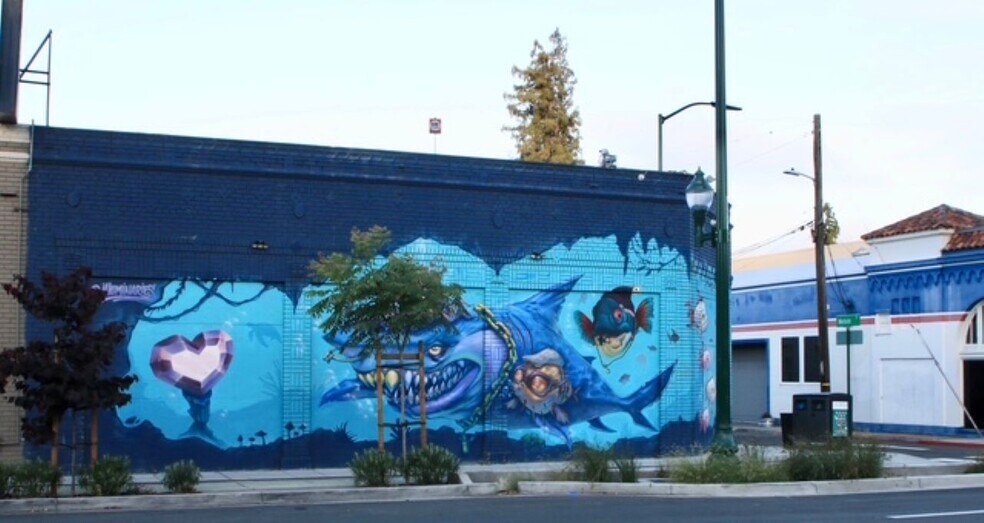 More Photos Of 22357 Mission Blvd, Hayward Research And Development For Sale